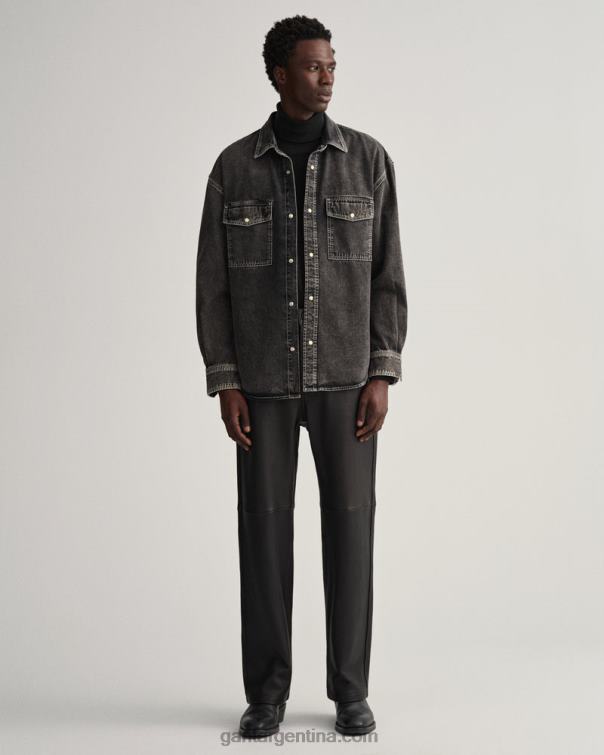 GANT hombres negro usado en camisa de mezclilla oversize con lavado pesado P0P0223