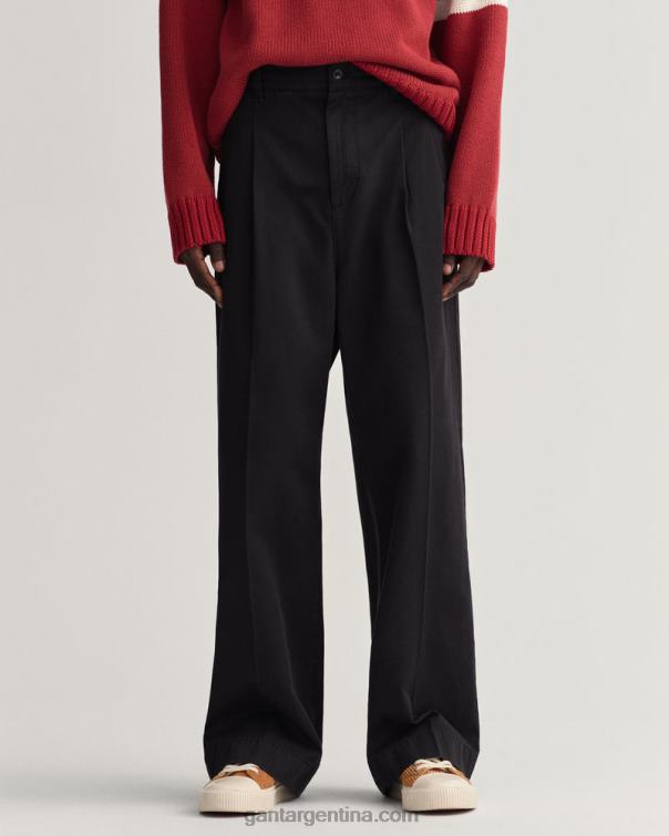 GANT hombres ébano negro chinos con volumen plisado P0P02401